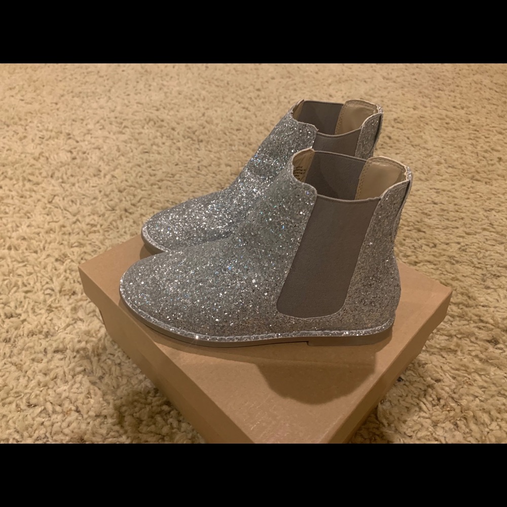 Girls Crewcuts silver Chelsea boots